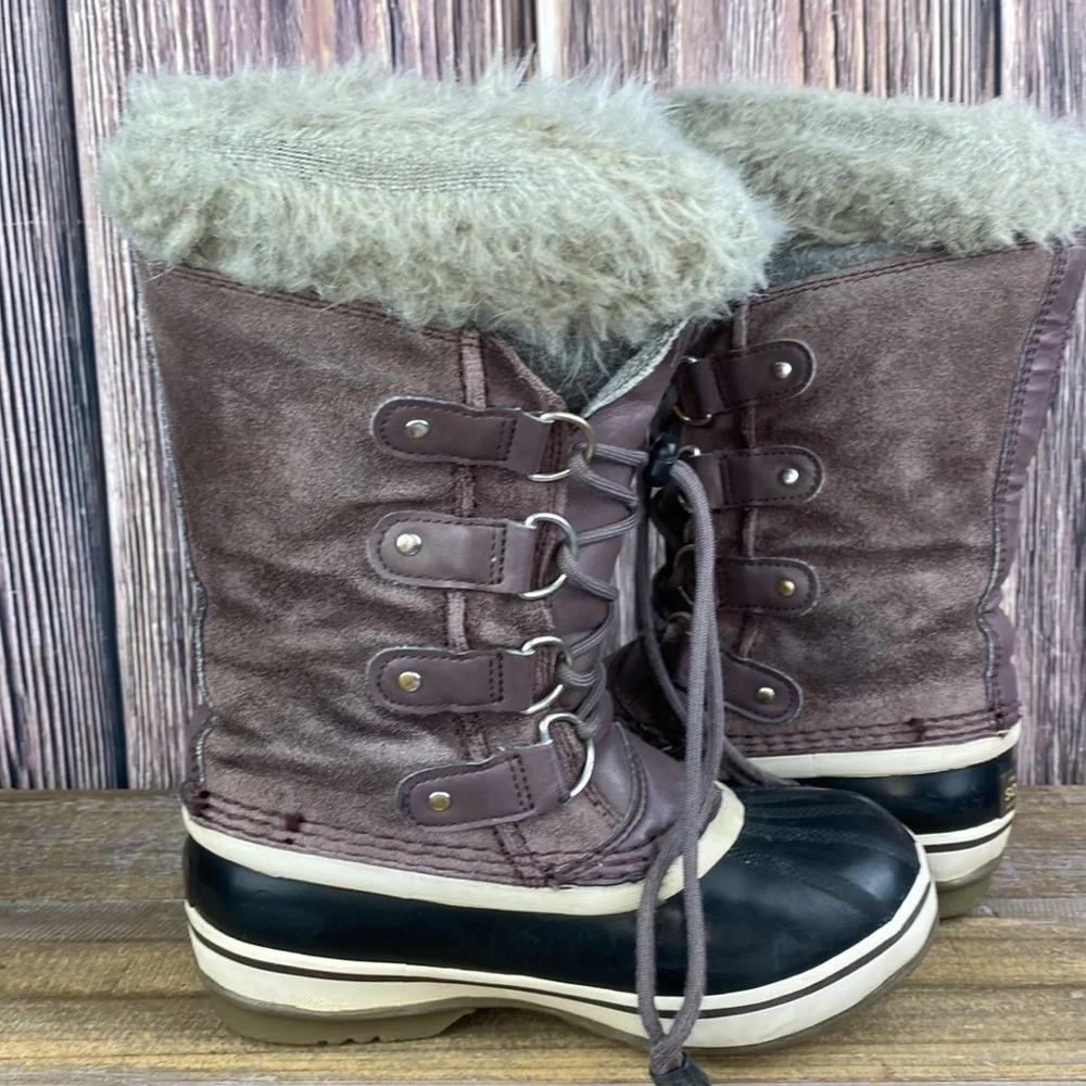 Kids Sorel Joan Of Arctic Purple Suede Snow Boots- Size 1